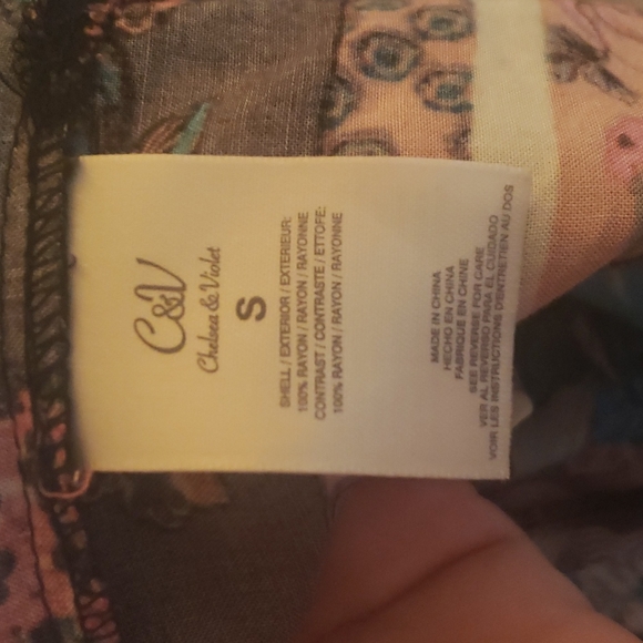 Chelsea & Violet s vivid colors bold garden scene Aztec embroidered trim d… - Picture 13 of 13